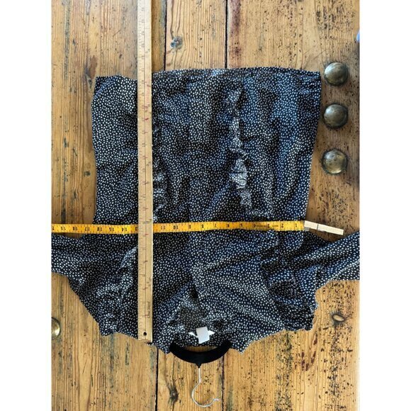 H&M Women's Black Floral Blouse‎ size 8 long sleeve ruffle button down floral - Picture 6 of 6